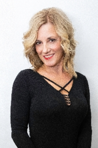 D'Amicone, Jonna