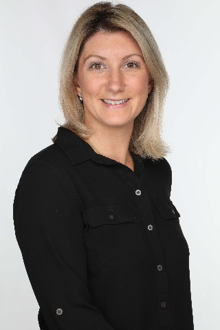 Betsy Henn