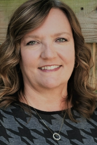 Ellingsworth, Angela