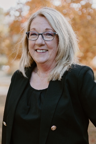 Tammi Kennedy