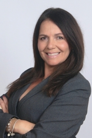 Roskoph, Bernadette